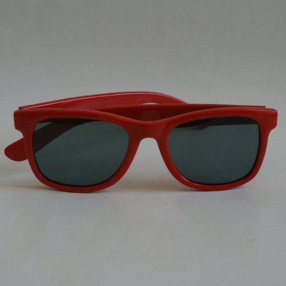 NWOT TruVintage Wayfair like style retro red frame w/smoke glass lens sunglasses main image 4